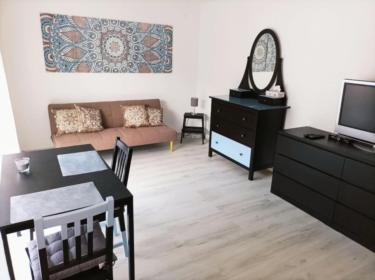 Kleine Ferienwohnung Mit Terrasse Am Waldrand Schonau  Zewnętrze zdjęcie